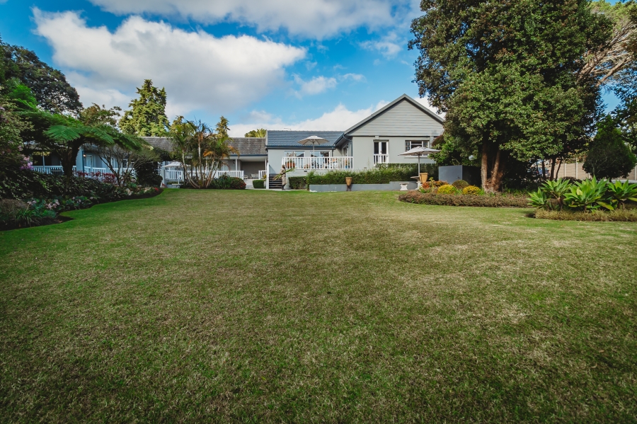 6 Bedroom Property for Sale in Heatherlands Western Cape